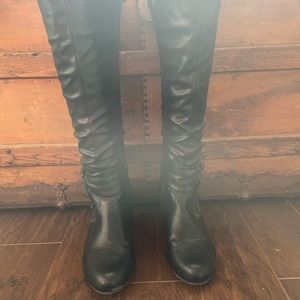 Black heeled Tender Tootsie wide calf boots
